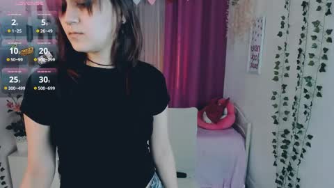 Snapshot of alexa_lexi chatting on 04.23.26 alexa_lexi online show from 04.23.26