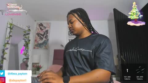 Snapshot of alexa_paytom1 chatting on 12.15.24 Alexa online show from 12.15.24