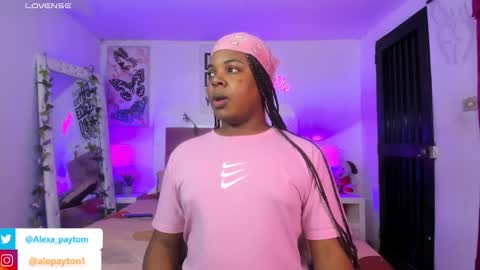 Snapshot of alexa_paytom1 chatting on 01.12.25 Alexa online show from 01.12.25