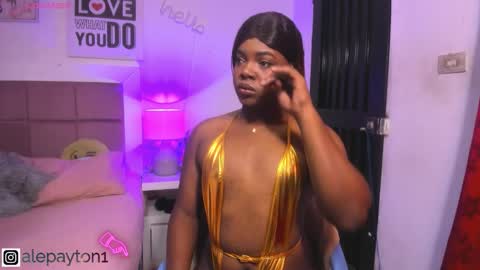 Snapshot of alexa_paytom1 chatting on 10.23.25 Alexa online show from 10.23.25