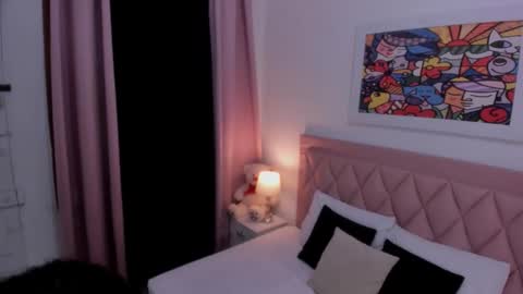 Snapshot of alexa_star1 chatting on 12.19.24 Alexa online show from 12.19.24