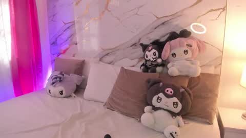 Snapshot of alexa_star1 chatting on 09.24.25 Alexa online show from 09.24.25