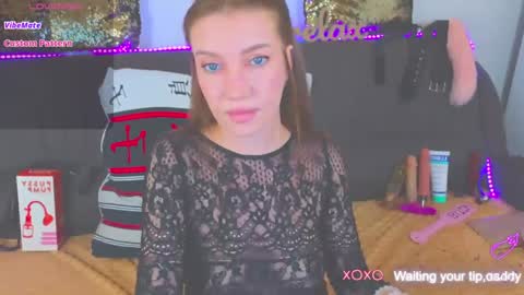 Snapshot of alexa_stoun chatting on 01.27.25 Alexa online show from 01.27.25