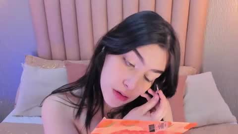 Alexa Thaylor online show from 09.20.25