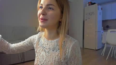 Snapshot of alexafiligrannova chatting on 12.16.25 alexafiligrannova online show from 12.16.25
