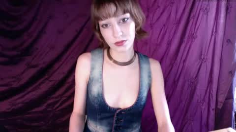 Snapshot of alexahornygirl chatting on 05.27.26 Alexa online show from 05.27.26
