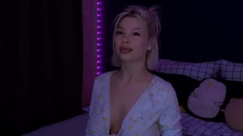 Alexa Mason online show from 06.18.26