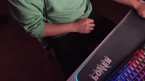 Snapshot of alexander_cd1 chatting on 04.04.26 ALEX CD online show from 04.04.26