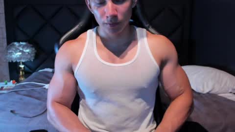 Snapshot of alexander_classy chatting on 01.22.25 Alex online show from 01.22.25