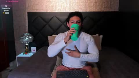 Snapshot of alexander_classy chatting on 02.20.25 Alex online show from 02.20.25