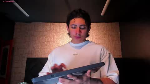 Snapshot of alexander_classy chatting on 03.10.25 Alex online show from 03.10.25