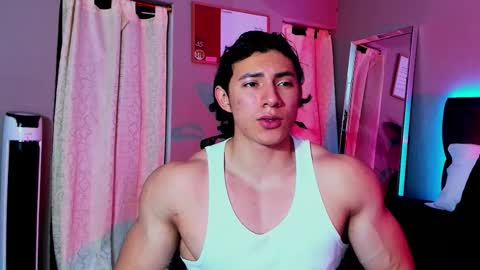 Snapshot of alexander_classy chatting on 09.13.25 Alex online show from 09.13.25