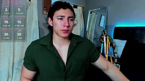 Snapshot of alexander_classy chatting on 09.19.25 Alex online show from 09.19.25