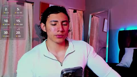 Snapshot of alexander_classy chatting on 10.12.25 Alex online show from 10.12.25