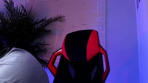 Snapshot of alexander_diiaz chatting on 09.15.25 Alexander Diaz online show from 09.15.25