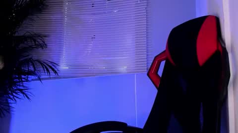 Snapshot of alexander_diiaz chatting on 10.17.25 Alexander Diaz online show from 10.17.25