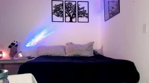 Snapshot of alexanderjaz chatting on 09.11.25 Alexander Jaz online show from 09.11.25