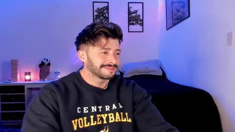 Snapshot of alexanderjaz chatting on 09.13.25 Alexander Jaz online show from 09.13.25