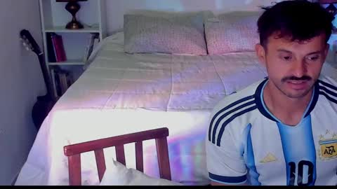 Snapshot of alexanderjaz chatting on 11.23.25 Alexander Jaz online show from 11.23.25