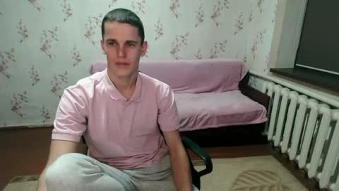 Snapshot of alexanderstrongs chatting on 01.21.25 alexanderstrongs online show from 01.21.25