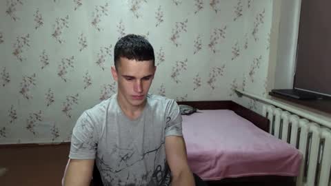 alexanderstrongs online show from 11.28.25