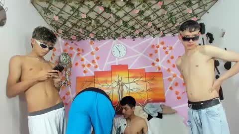 chicos hot online show from 03.10.25