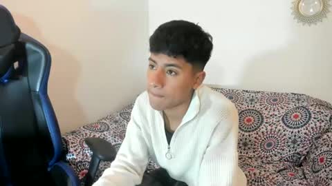 chicos hot online show from 09.10.25