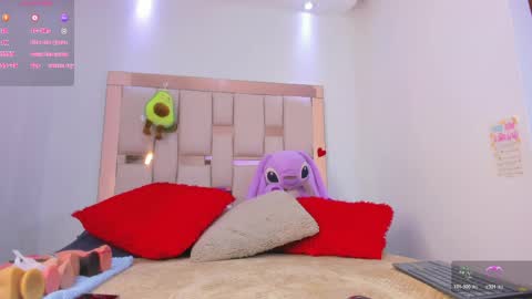 alexandra_holms1 online show from 05.20.26