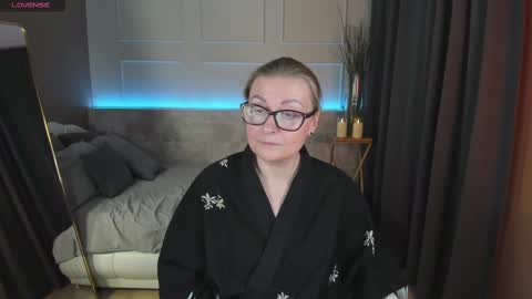 Snapshot of alexandra_kind chatting on 03.02.25 Alexandra online show from 03.02.25