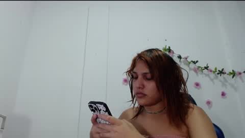 Snapshot of alexandra_lorens chatting on 06.16.26 geo online show from 06.16.26