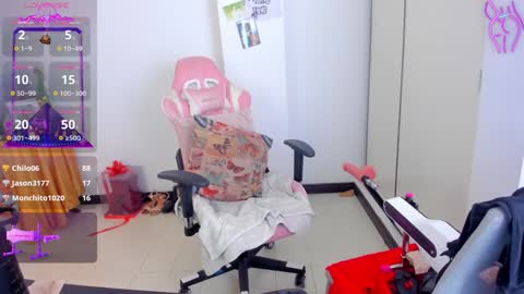 Alexandra Independent model online show from 12.09.24