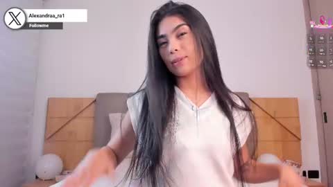 Alexandra Rodriguez online show from 06.12.26