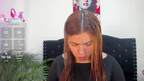 Snapshot of alexandra_torress chatting on 06.24.26 alexandra online show from 06.24.26