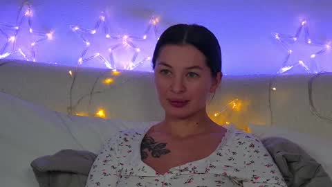 AlexandraBloom online show from 12.30.24