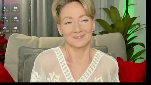 Alexandra online show from 12.15.25