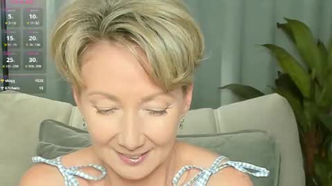 Alexandra online show from 06.19.26