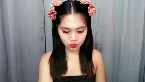 Snapshot of alexandralovely_9 chatting on 06.19.26 Andrea online show from 06.19.26