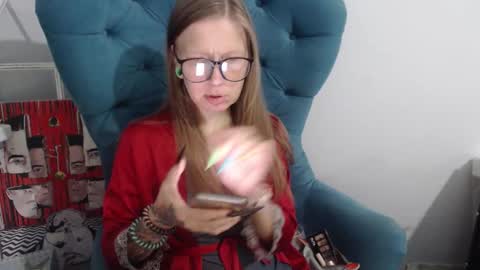 Snapshot of alexandrazaryanova chatting on 09.25.25 Alexandra online show from 09.25.25