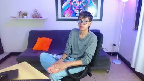 alex online show from 04.21.26