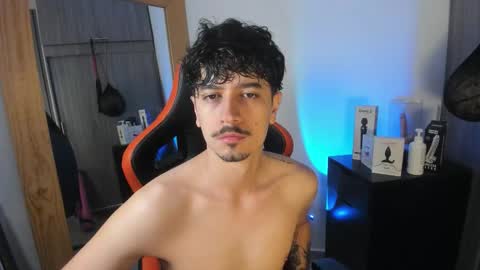 Snapshot of alexfloreszzz chatting on 09.09.25 alexfloreszzz online show from 09.09.25