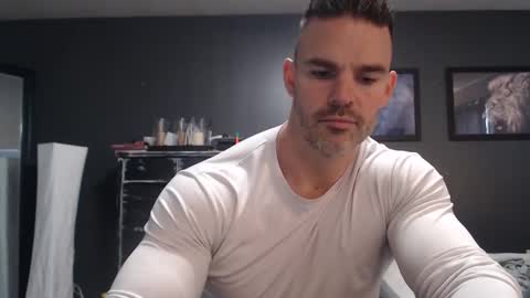 Snapshot of alexiarain chatting on 11.12.25 Alex online show from 11.12.25