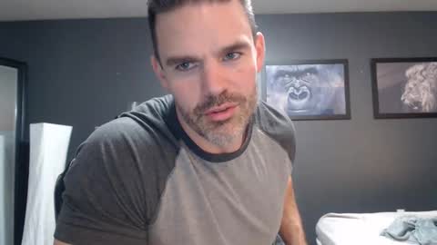 Snapshot of alexiarain chatting on 12.03.25 Alex online show from 12.03.25