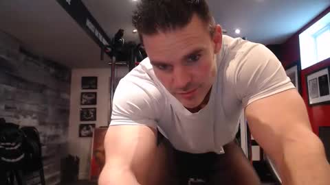 Snapshot of alexiarain chatting on 12.04.25 Alex online show from 12.04.25