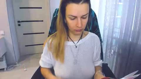 Alexia online show from 05.11.26