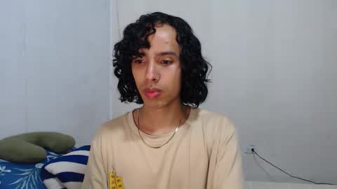 Snapshot of alexis21_ chatting on 02.24.26 Alexis online show from 02.24.26