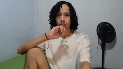 Snapshot of alexis21_ chatting on 03.05.26 Alexis online show from 03.05.26