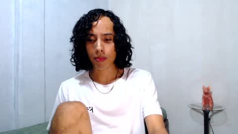 Snapshot of alexis21_ chatting on 04.07.26 Alexis online show from 04.07.26