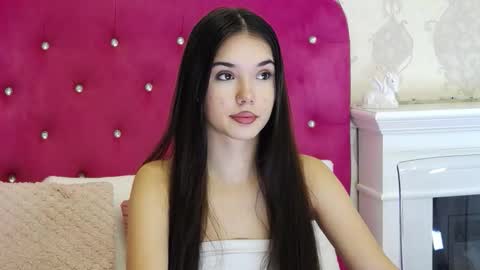 Snapshot of alexisdevine chatting on 11.03.25 alexisdevine online show from 11.03.25