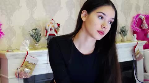 alexisdevine online show from 12.19.25