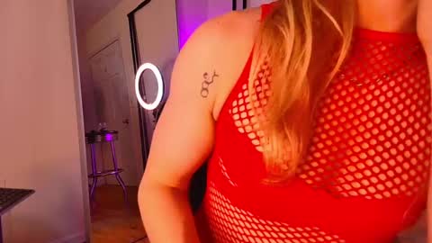 Snapshot of alexisjordanxx chatting on 09.17.25 Alexis Jordan online show from 09.17.25